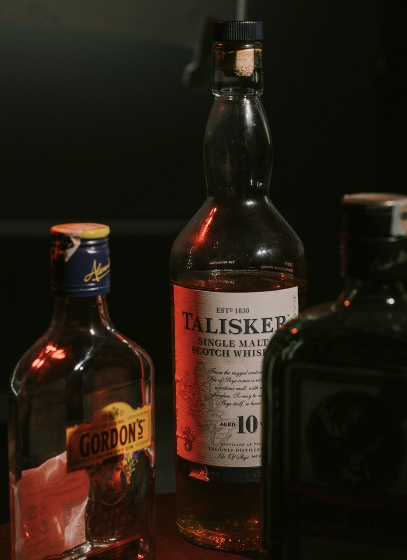 Lagavulin 16 Year Old